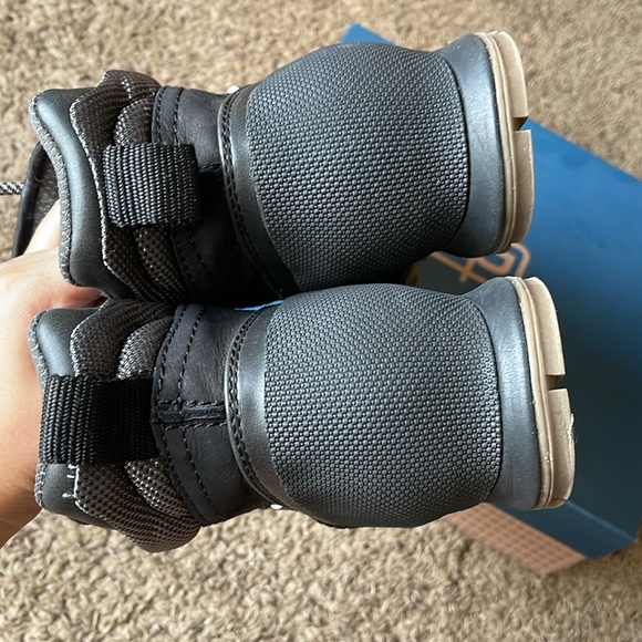 BareTraps Charles Waterproof Leather Lace-Up 8.5 - Picture 7 of 12